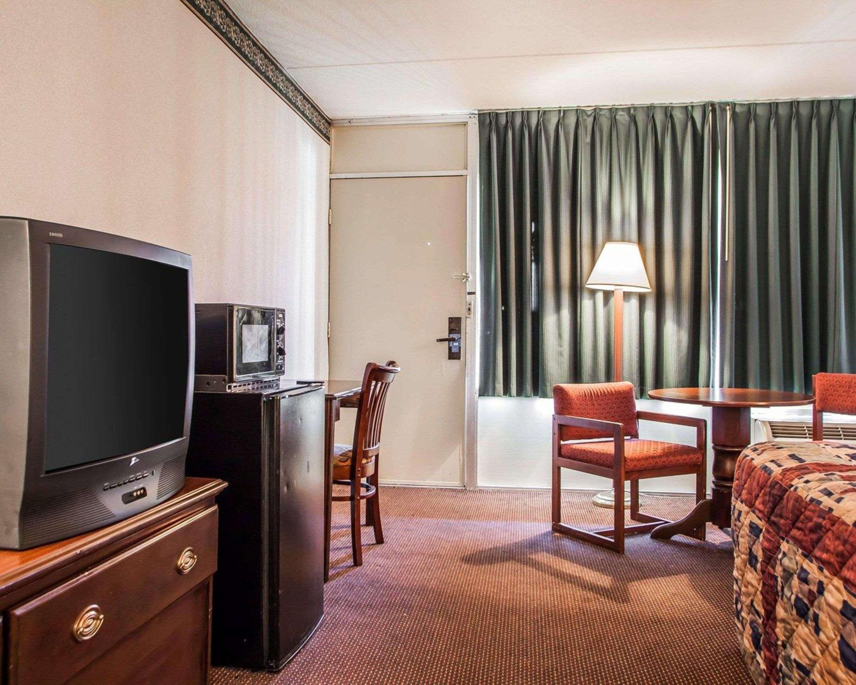 Red Roof Inn רידינג מראה חיצוני תמונה